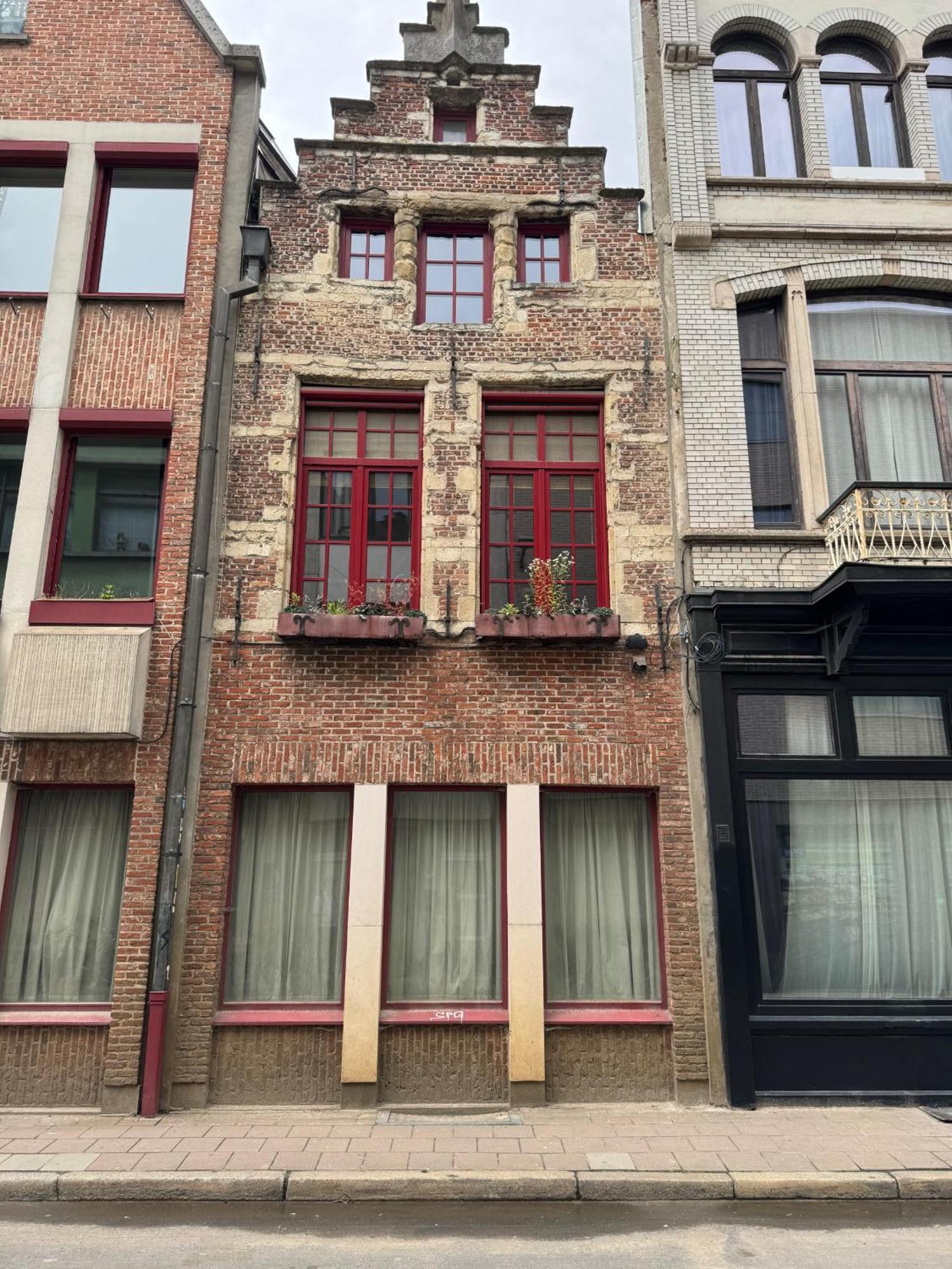 Two Bedroom Loft In The City Center By The Meir アントウェルペン エクステリア 写真