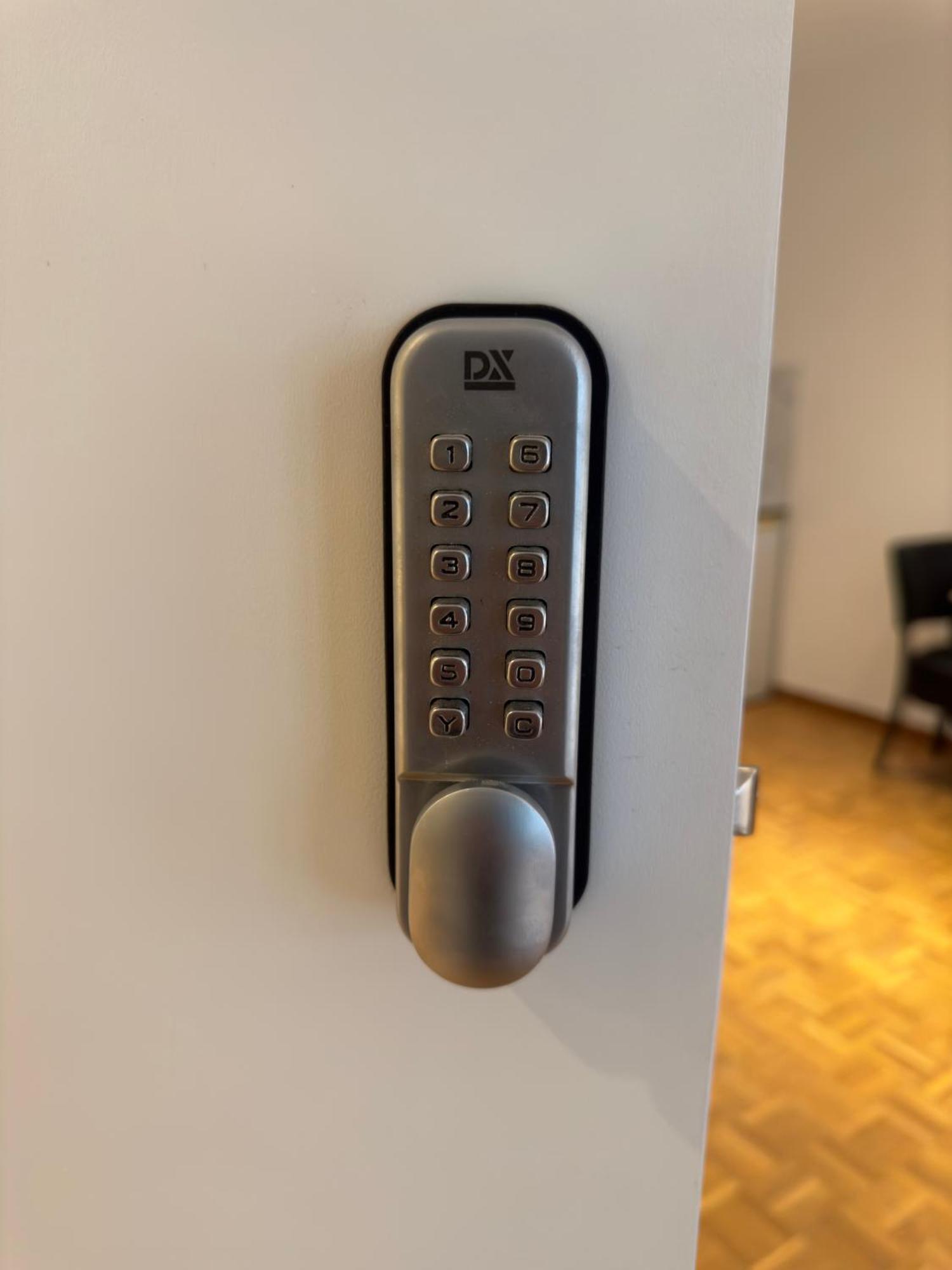 Two Bedroom Loft In The City Center By The Meir アントウェルペン エクステリア 写真
